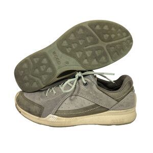 ECCO Biom - Women's Sz 38(US 7-7.5) Gray - Yak Leather - Natural Motion Sneakers